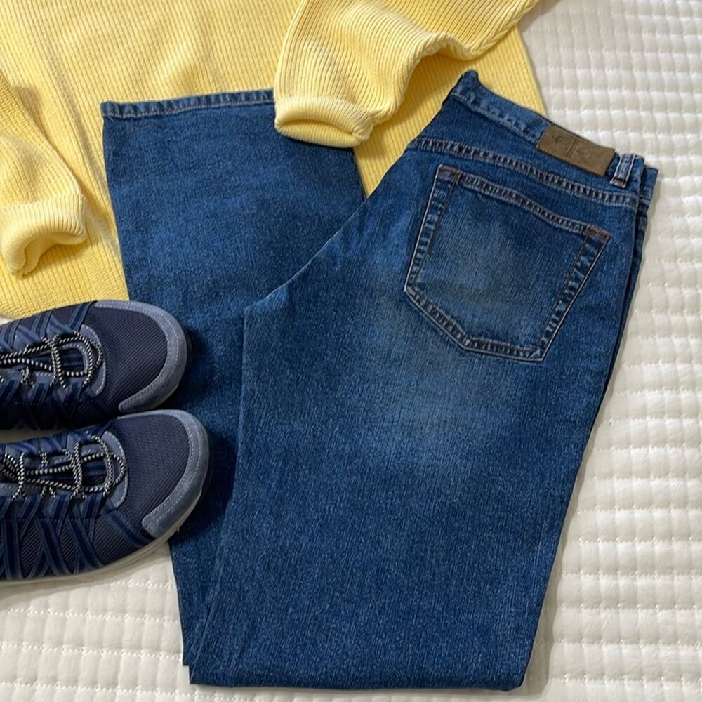 Calvin Klein Jeans Med Wash Vintage Bootcut Jeans Size 8